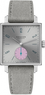 Buy this new Nomos Glashutte Tetra 29.5mm Square 477 midsize watch for the discount price of £1,809.00. UK Retailer.