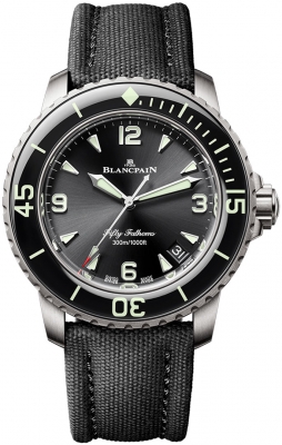 Blancpain Fifty Fathoms Automatic 42.3mm 5010-12B30-B52B watch