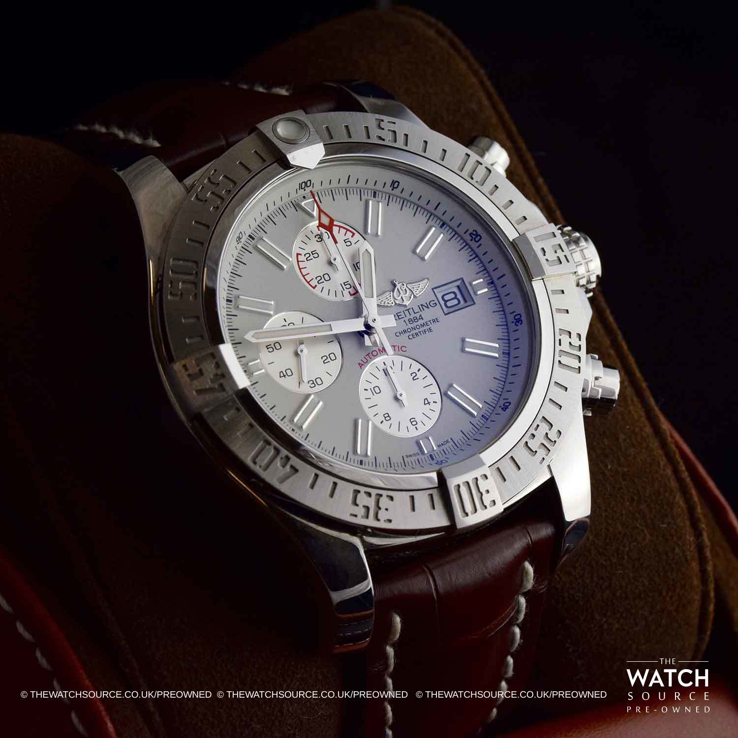 Pre owned breitling super avenger online 2