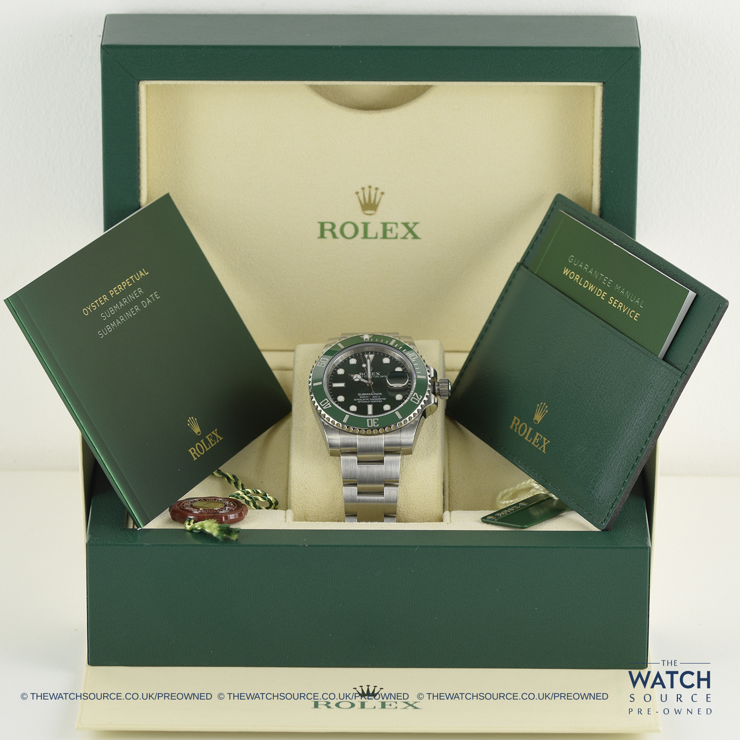 Pre-Owned Rolex Submariner 116610 LV Watch