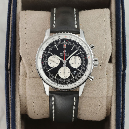 Pre-owned Breitling Navitimer B01 Chronograph 43mm ab0121211b1x1