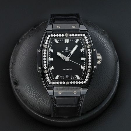 Pre-owned Hublot Spirit Of Big Bang 39mm 665.cx.1170.lr.1204