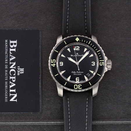 Pre-owned Blancpain Fifty Fathoms Automatic Titanium 45mm 5015-12b30-b52a