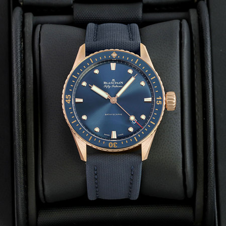 Pre-owned Blancpain Fifty Fathoms Bathyscaphe Automatic 43mm DEPLOYANT 5000-36s40-o52b