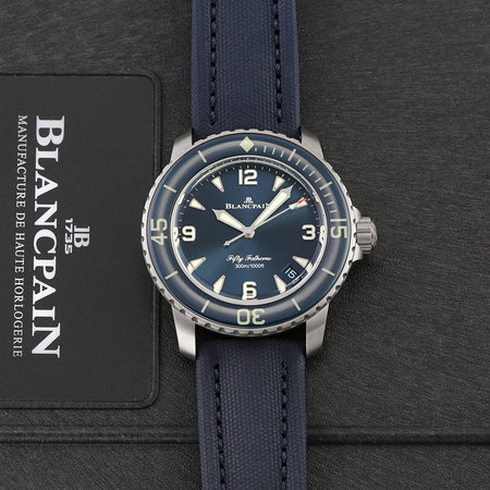 Pre-owned Blancpain Fifty Fathoms Automatic 42.3mm 5010-12B40-O52A