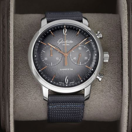 Pre-owned Glashutte Original Annual Edition 2023 Senator Sixties Chronograph 42mm 1-39-34-06-22-04