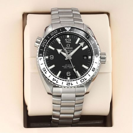 Pre-owned Omega Planet Ocean 600m Co-Axial Master Chronometer GMT 43.5mm 215.30.44.22.01.001