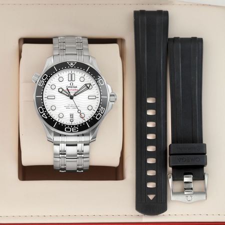 Pre-owned Omega Seamaster Diver 300m 42mm 210.30.42.20.04.001