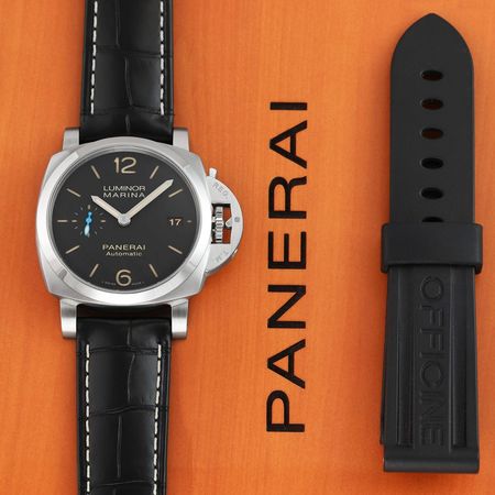 Pre-owned Panerai Luminor Marina 42mm pam01392