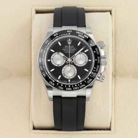 Pre-owned Rolex Cosmograph Daytona White Gold 40mm 126519LN