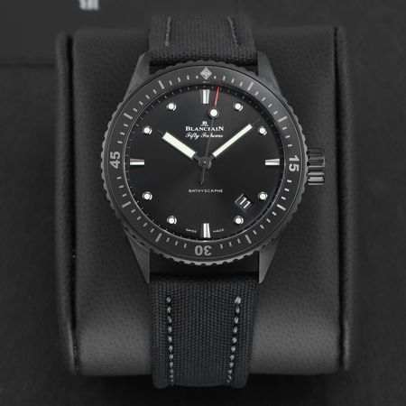 Pre-owned Blancpain Fifty Fathoms Bathyscaphe Automatic 43mm 5000-0130-B52A
