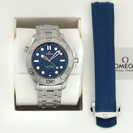 Pre-owned Omega BEIJING 2022 Seamaster Diver 300m 42mm 522.30.42.20.03.001