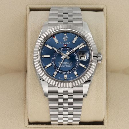 Pre-owned Rolex Sky Dweller 42mm 336934 Blue Jubilee