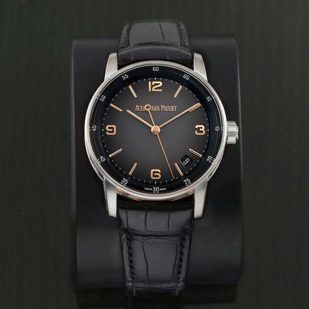Pre-owned Audemars Piguet Code 11.59 41mm 15210CR.OO.A002CR.01