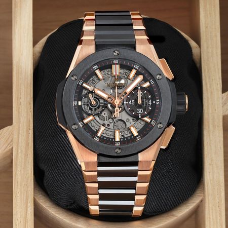 Pre-owned Hublot Big Bang Integrated King Gold 42mm 451.OM.1180.OM